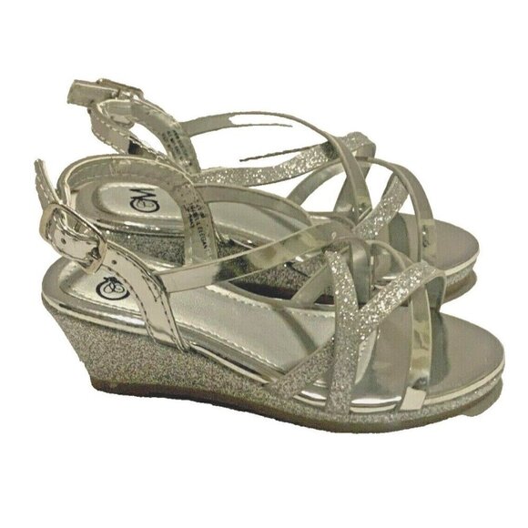 Chelsea Moreland Other - Chelsea Moreland Toddler Girls Wedge Sandals Size 7M Silver Glittery Party
